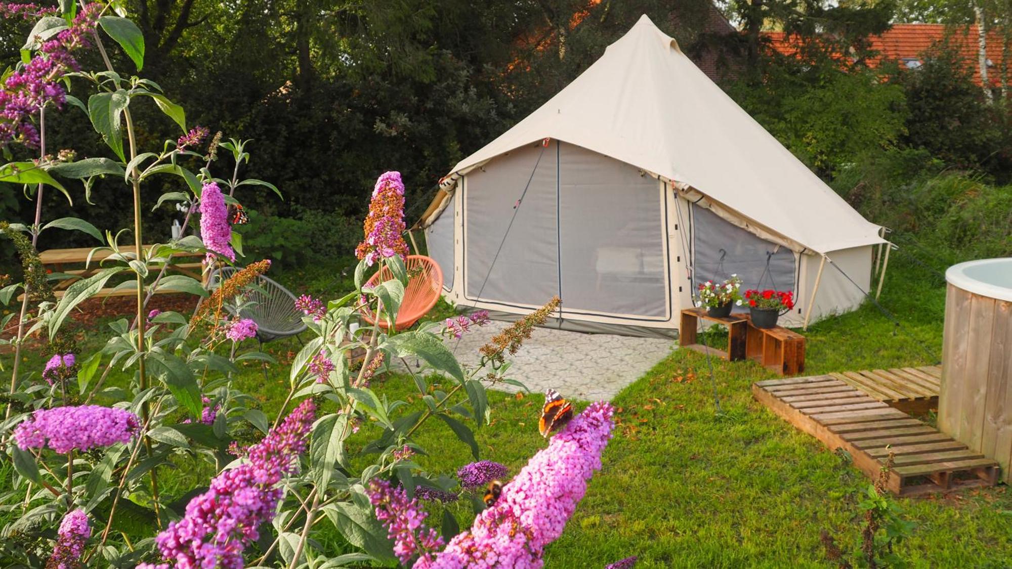 Bell Tent In Een Voedselbos Nederweert-Eind Екстер'єр фото